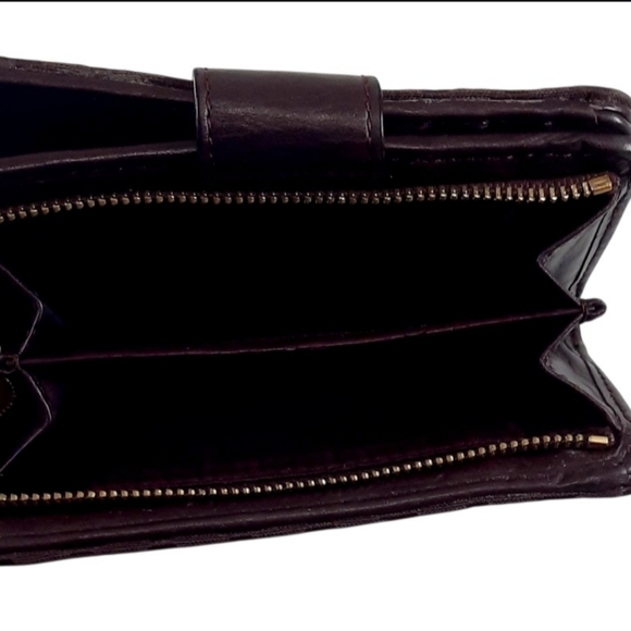 small Coach bifold wallet in a signature C jacquard canvas and dark leather trim - Picture 6 of 6